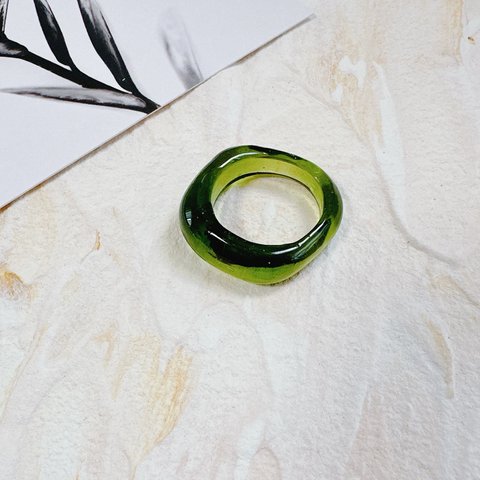 12〜13号⭐︎clear green ⭐︎resin ring⭐︎