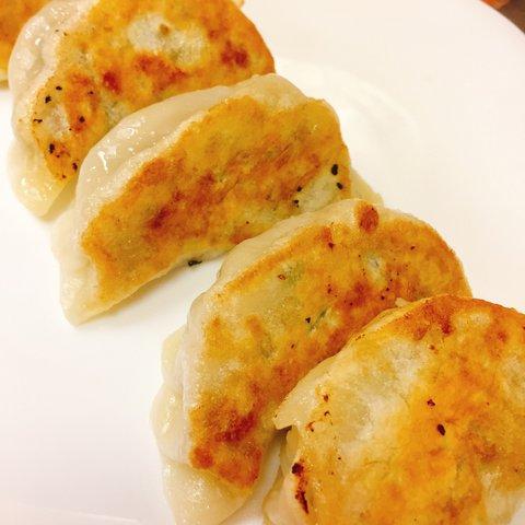 手作り焼き餃子15個入り