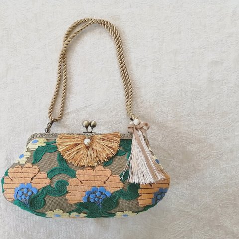 レトロ花柄刺繍レース  がま口バッグ【和装・洋装】