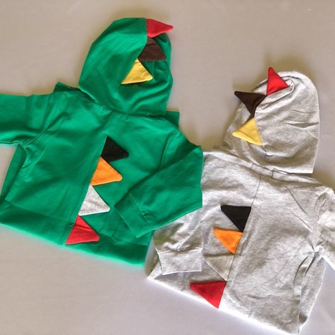 Dinosaur jumpsuit　恐竜 ダイナソー　カバーオール　ロンパース　ベビー　ベビー服 新生児　出産祝い　ギフト　