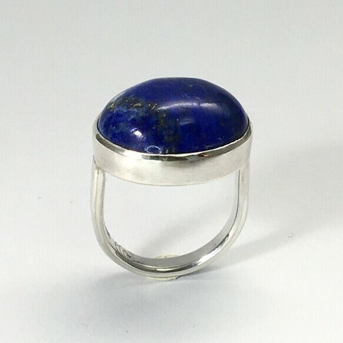 No.216 Beautiful ring of lapis lazuli