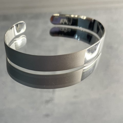 bangle