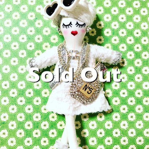 Sold Outシルバーホワイトルルベちゃん