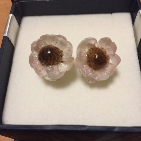 花かんざしのピアス