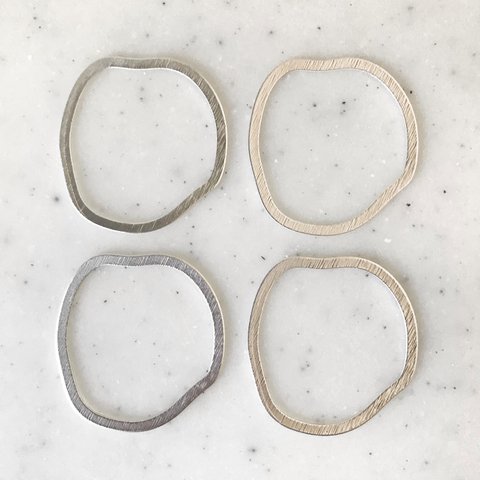 Matte White Silver Geometric Circle Parts