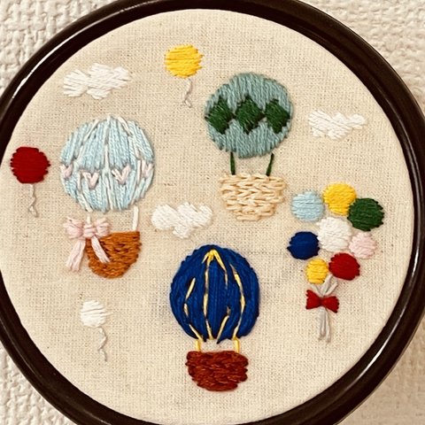 刺繍枠飾り　気球
