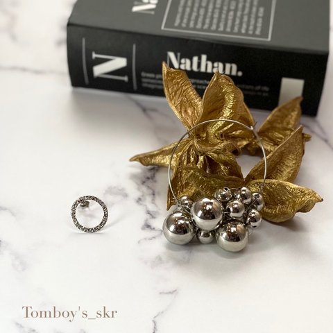 《20%OFF》大人シックな✨シルバーパールフープピアス