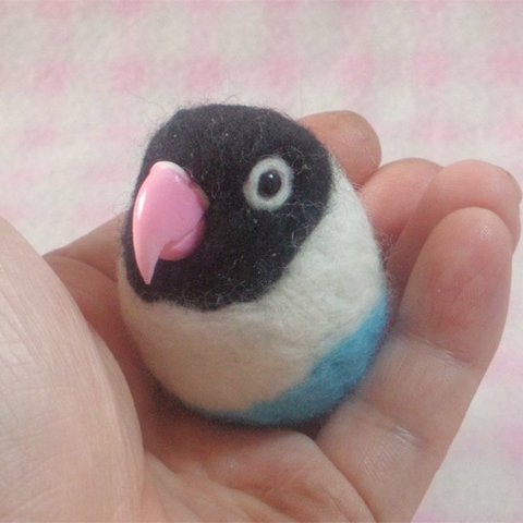 ブル－ボタンインコ  ☆マグネット/ブローチ どちらか選択     羊毛の小鳥   受注作成　　工房小鳥屋さん