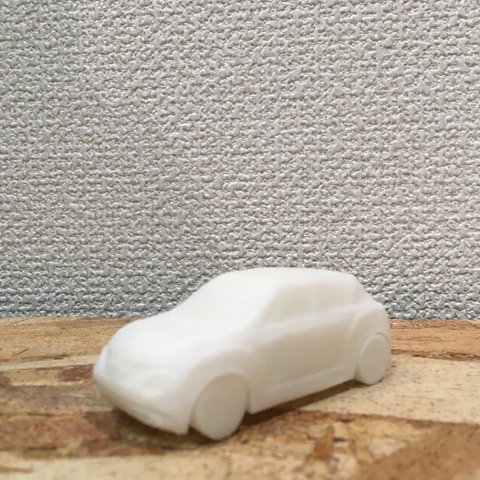 車の模型 ×2個 1/50 白