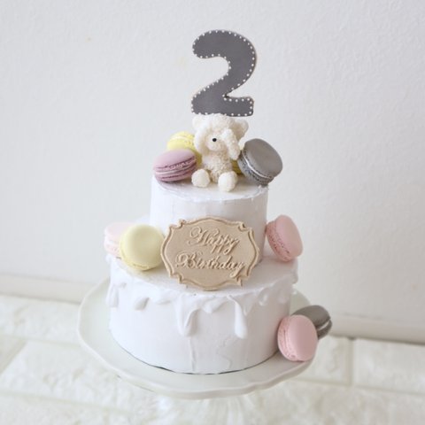 数量限定！くまさんとマカロンの2段クレイケーキ☆1歳誕生日ケーキ　誕生日ケーキ　記念日　自宅撮影　1歳以外でも承ってます♪