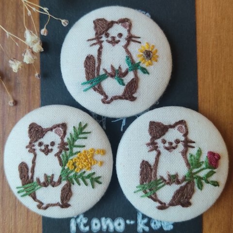 【送料無料】お花と猫　刺繍ヘアゴム