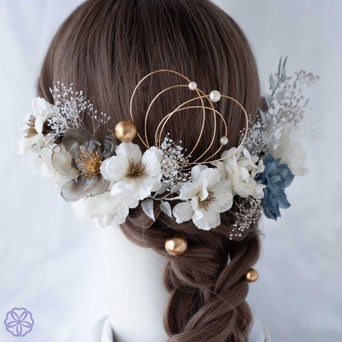 グレージュ×青と林檎の花の髪かざり　成人式　卒業式　結婚式　振袖　着物　和装　ヘアアクセサリー