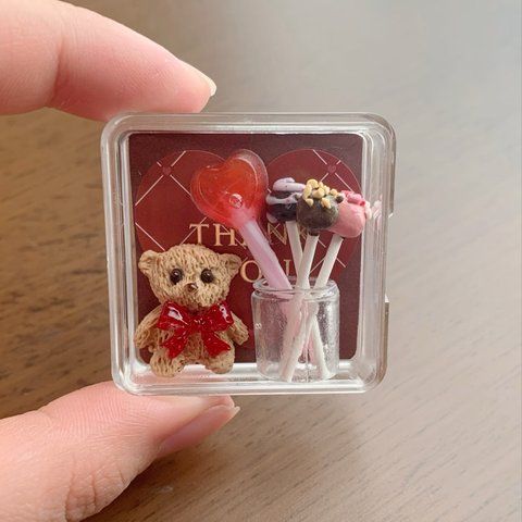 バレンタインミニチュアくまチョコ＆ケーキポップ🐻🧁🍫