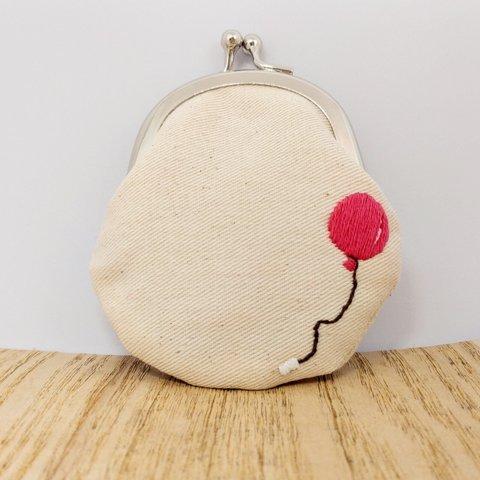 手刺繍🎈赤い風船のがま口(Sサイズ)