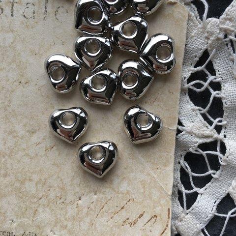 【2粒】11.5×10mm/シルバー/ミニハートホールパーツ