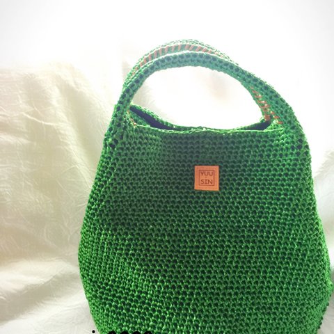 いつも持ちたい緑のバッグ