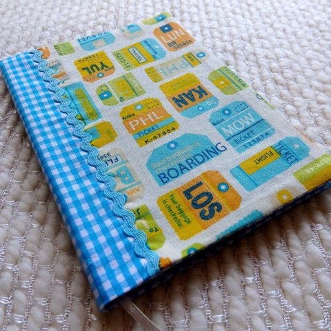 ラゲージタッグノートブックカバーとレトロロマンチックノートブック、Travel notebook, fabric covered retro notebook with travel tags