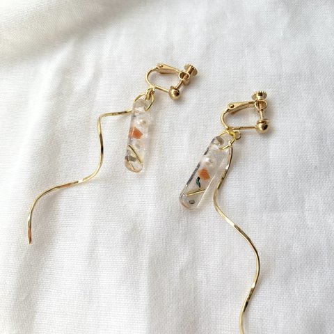 【川から海を守る】orange×stick（earring/pierce）