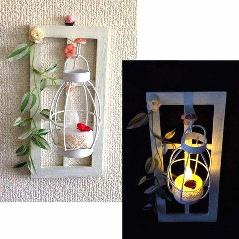 LEDキャンドルライト キャンドルホルダー ランタン レトロ お花とフェイクグリーン 壁飾り◆ホワイト 
