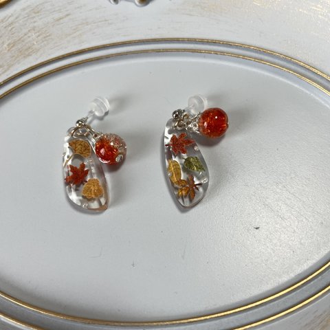 秋色　ピアス　ハンドメイド