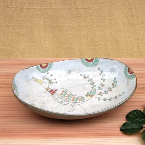 灰釉鳥絵カレー皿(クジャク)