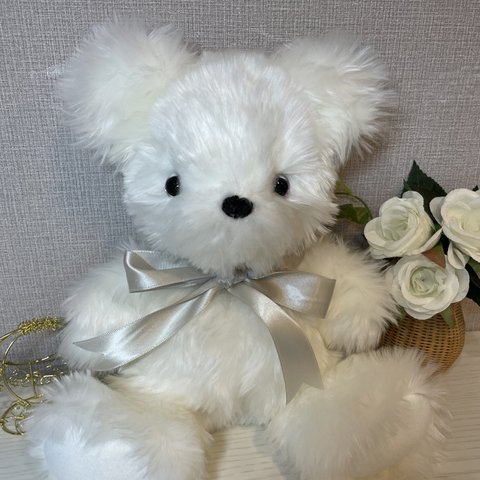 ふわっふわの真っ白テディベア🧸