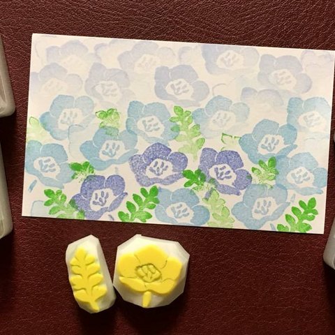 ネモフィラの花と葉っぱの消しゴムはんこセット（持ち手つき）＆押し方見本ミニカード