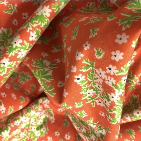 再販【B4 vintage東欧ハギレ】orange flower cotton