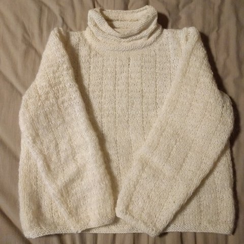 モヘアの手編みセーター☆