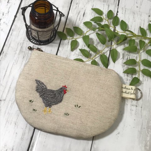 刺繍ポーチ🐔ニワトリ