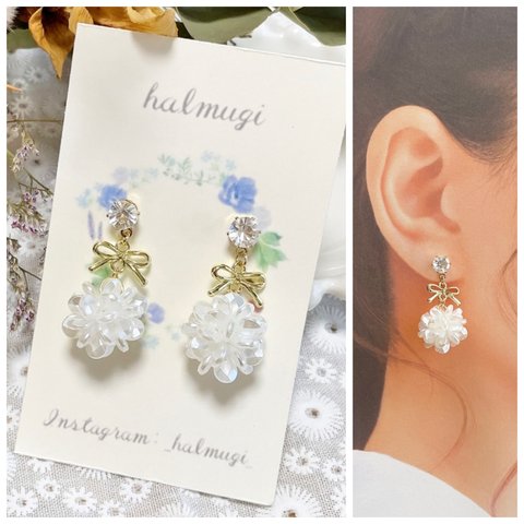 ゴールド リボン × アクリルフラワー ハンドメイド ピアス