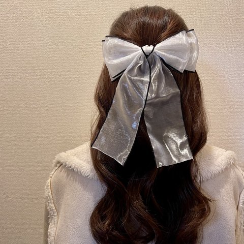 大きめリボン　ヘアアクセ　ビッグリボン　バレッタ