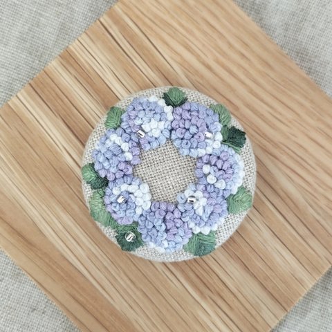 刺繍ブローチ☆紫陽花