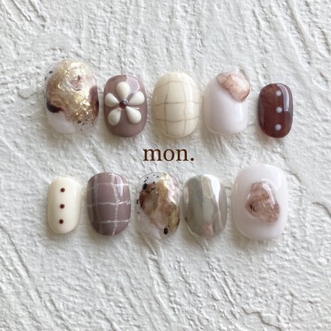 7 mon.nail tip