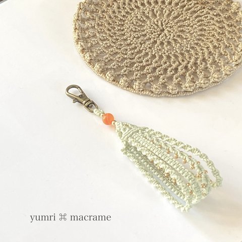 yumri ⌘ macrame マクラメレース　4連ストラップ［10cm］ミント0.75 天然石