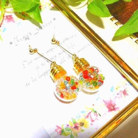 ＊＊カラフル電球のピアス&イヤリング＊＊