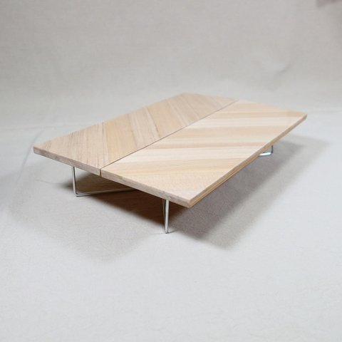 ソロ用折りたたみテーブル（スタッフサック付き）　～tb008～