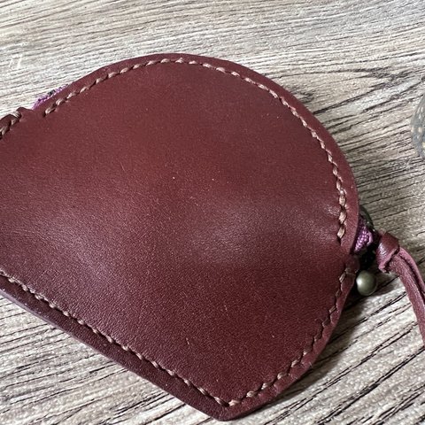 コインケース手のひらサイズ・牛本革姫路leatherボルドー（エンジ）