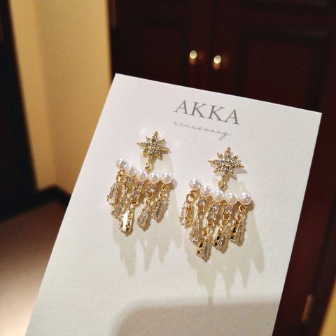 14kgp◆ Shooting star pearl&bijou earrings 流れ星のパールビジューイヤリング　痛くない樹脂イヤリング樹脂ピアスフープピアス金属アレルギースタージルコニアゴールド