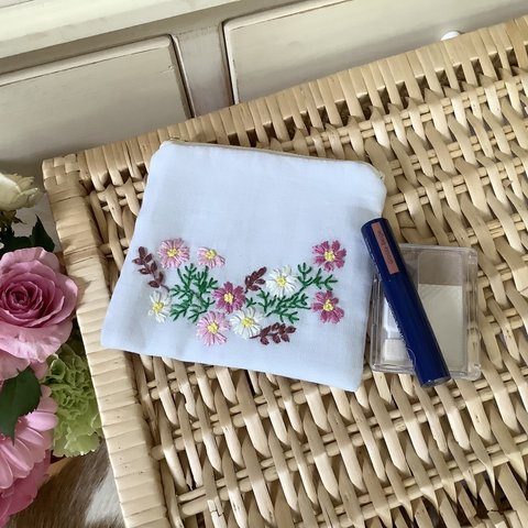 ［新作］ガーゼコスモス刺繍ポーチ（ブルー）＊送料無料＊