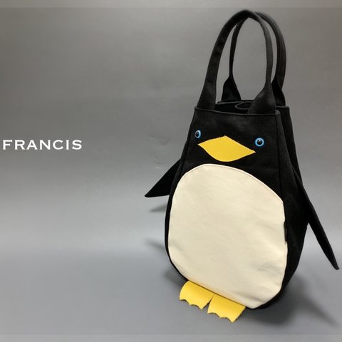 SIOCO・人気者☆8号帆布 ×牛革 ペンギン トートバッグ 《Francis》ブラック×生成り ブルーアイ 水族館　海の生き物  ペンギン  動物バッグ　立体トートバッグ　オリジナルバッグ