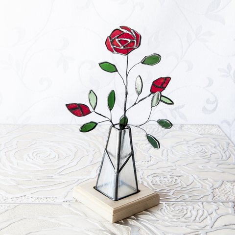 新作ステンドグラス一輪挿し赤い薔薇　花瓶、花、花台3点セット