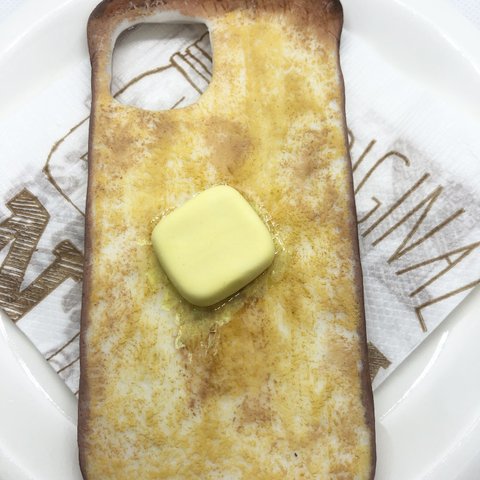 食パンのバターのせiPhoneケース