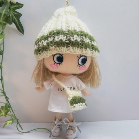 手編みのニット帽&ポシェット クリーム色✕若草色のボーダー柄