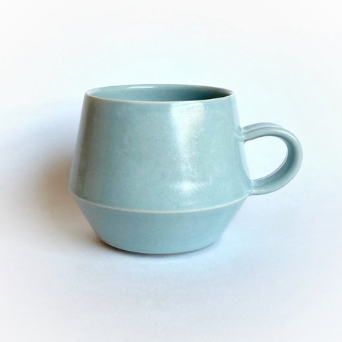 水色のコーヒーカップ / マグカップ / 陶器