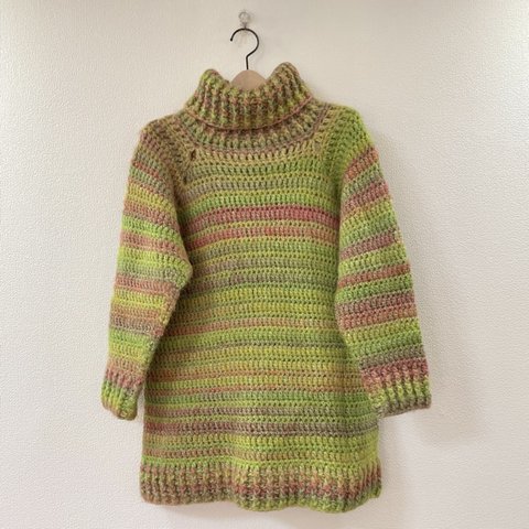 ☆handmade☆手編み タートルネック🧣チュニックセーター