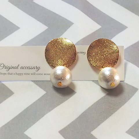 simple goldplate pearl