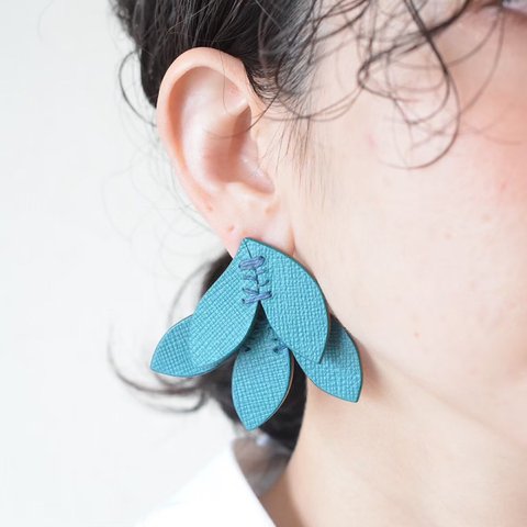 Feather【レザーピアス/イヤリング】  “Turquoise”