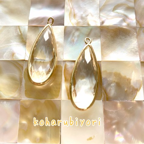 2pieces  long teardrop brilliant cut