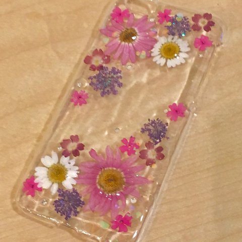 ✴︎全機種対応✴︎押し花スマホカバー✴︎新色マーガレット♡大人ピンクのスマホカバー